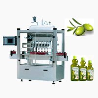 快又準!三個字詮釋了這臺小型橄欖油灌裝機